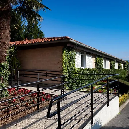 Izalde Country house *
