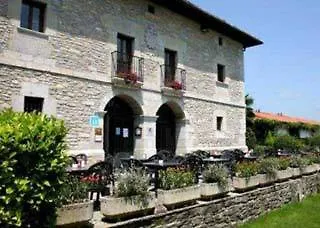 Izalde Country house *